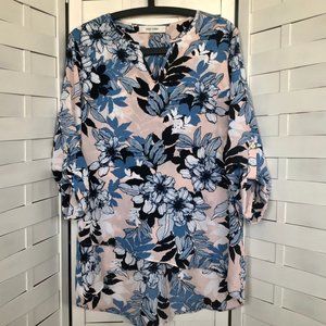 JONES STUDIO FLORAL BLUE PINK  BLOUSE SIZE SMALL